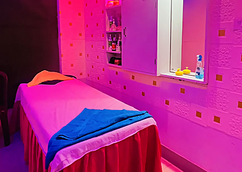 02 Beauty & Spa Academy