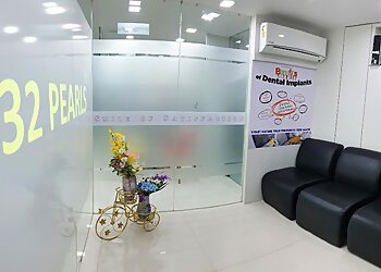 32 Peals Multispeciality Dental Clinic and Implant Centre
