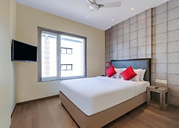 7 Apple Hotel Vadodara
