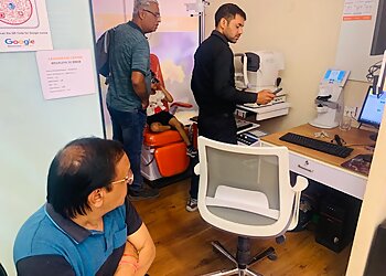 A B Laser Eye Centre