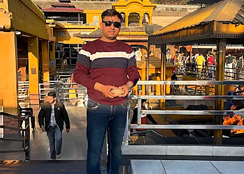 Aacharya Prajval Raturi