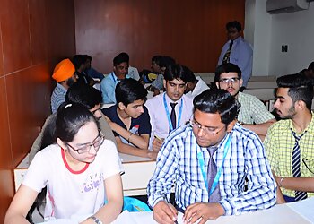 Aakash Institute Amritsar