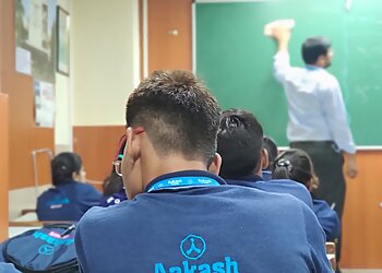 Aakash Institute Bhopal