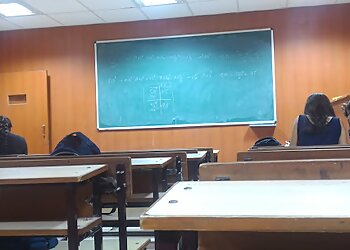 Aakash Institute Chandigarh