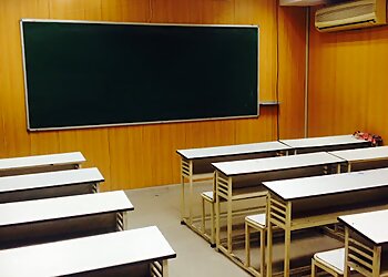 Aakash Institute Delhi