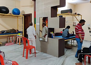 Aastha Physiotherapy & Fitness Center