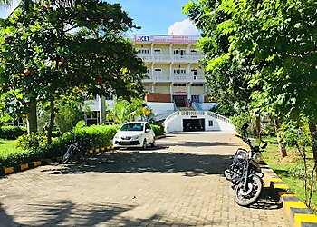 Achariya College Of Engineering Technology