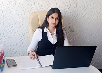 Advocate Bindu Dubey - BINDU DUBEY & ASSOCIATES