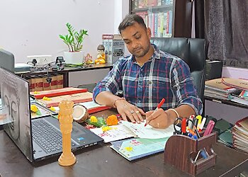 Advocate Hitesh Kahar