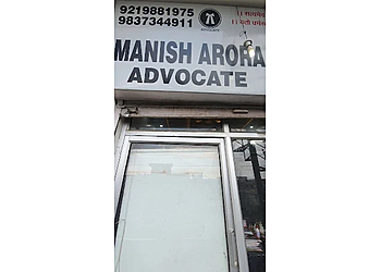 Advocate Manish Arora