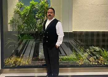 Advocate Manojj Biniwalle - BINIWALLE ASSOCIATES