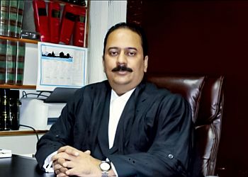 Advocate Manojj Biniwalle - Biniwalle Associates