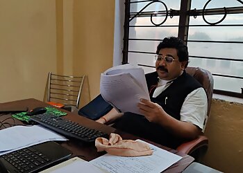 Advocate Pranay Kumar Sinha - SHRI SHYAM JYOTI LEGAL CHAMBER Pvt. Ltd