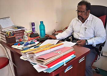 Advocate R Santhakumar