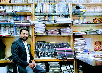 Advocate Rakesh Lodhi - FAMILY LAW FIRM