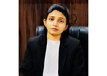 Advocate Sonali Manoj Bobade
