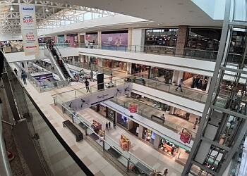 3 Best Shopping Malls in Ahmedabad - Expert Recommendations