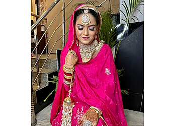 Amil Hair Lounge & Beauty Salon