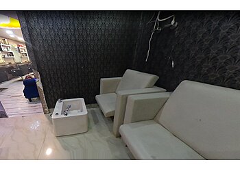 Anwar's The Personality Maker Bridal Studio