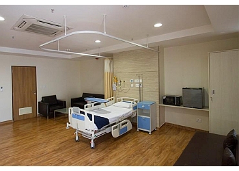 Apollo Spectra Hospitals