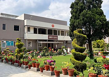 Arya College