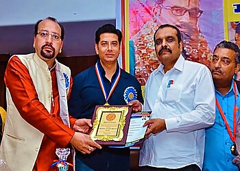 Astrologer & Vaastu Vid Pankaj Mehra - JYOTISH RESEARCH INSTITUTE