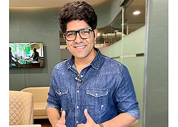 Aura The Diet Clinic