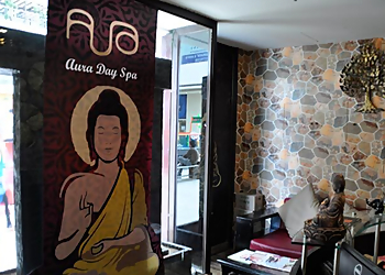 Aura day Spa Patiala