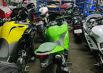 Authentic Point Garage