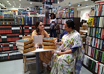 Gurugram Book Stores Bahrisons Booksellers Galleria image 1