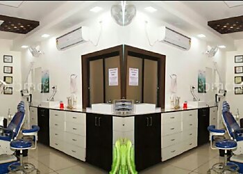 भोपाल डेंटल क्लिनिक Bhartia Dental Clinic छवि 1