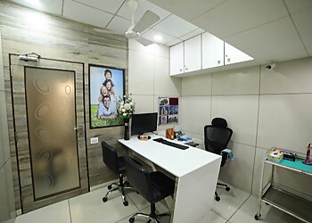 सुरत डेंटल क्लिनिक Bhimani Dental Care Clinic छवि 1