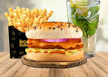 Madurai Fast Food Restaurants Biggies Burger image 1