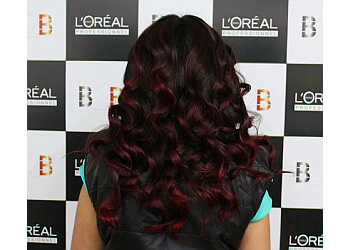 Black 2 Blonde Salon