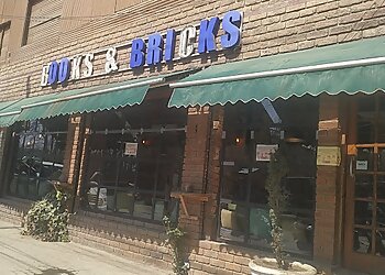 Books & Bricks Cafe