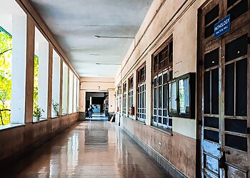 Byramjee Jeejeebhoy Government Medical College