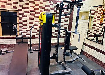 CK GYM & Swimming Pool