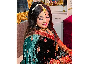 Chandresh Makeover Jhansi