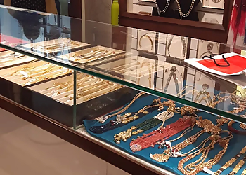 Chipade Saraf and Sons