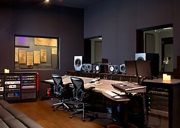 Cinematic Flame Studio