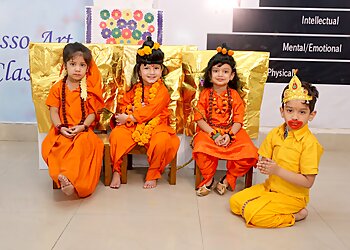 Cinosural International-An Elementary School