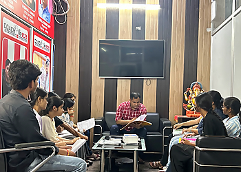 Coach UP IAS Lucknow