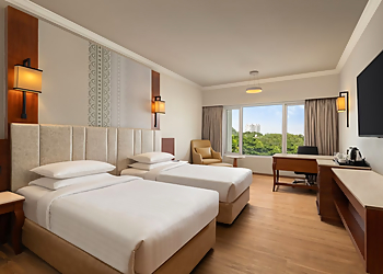 Tiruchirappalli 5 Star Hotels Courtyard Tiruchirappalli image 1
