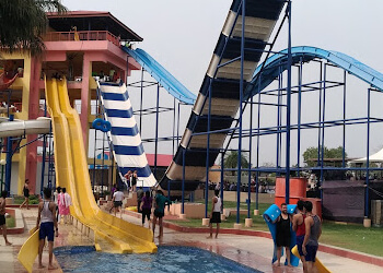 Crescent Water and Amusement Park
