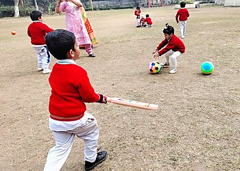 Crib to Whiz Play School