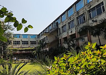 DAV Centenary College