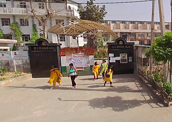 Faridabad Arts Colleges DAV Centenary College image 1