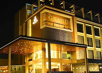 Kanpur 4 Star Hotels DNG The Grand Hotel image 1