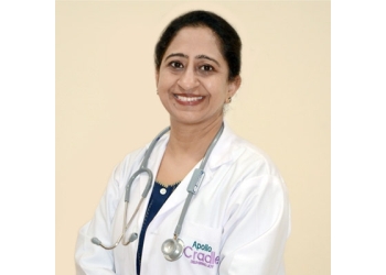 Dr. Baljeet Kaur Waan, MBBS, MD, FCCS 