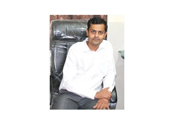 DR. PRITAM DEDHIA, MS - Vatsal Eye Care & Laser Center DR. PRITAM DEDHIA, MS - Vatsal Eye Care & Laser Center